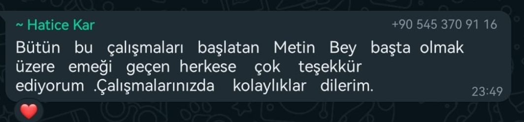 Depremzedelere verilen canlı derslerden bir görüntü